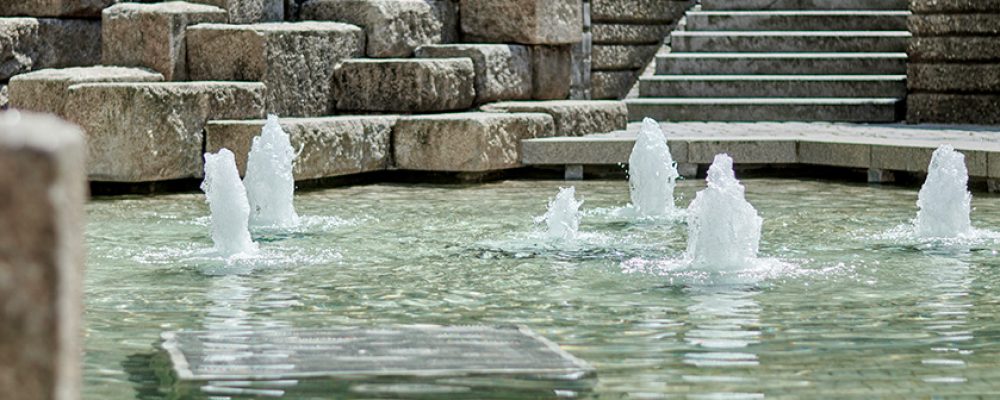 Wasser marsch: Obstmarktbrunnen läuft wieder!